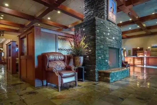 Lobby and interior view at a city hospitality property